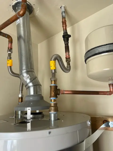 Water heater installation and plumbing repair in Lathrop